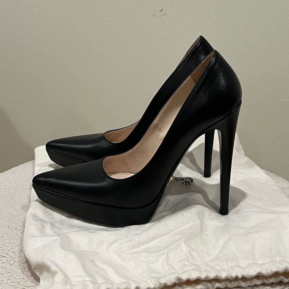 Prada Leather Platform Pumps / Heels - Picture 5 of 6